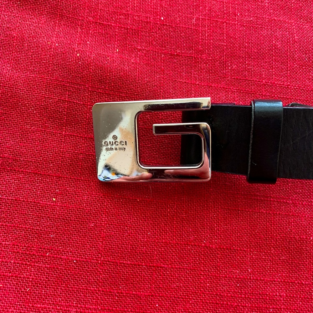 Classic Gucci G buckle for slacks/suits in US 42!